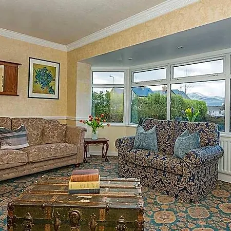 Bed & Breakfast Ardree House 4*