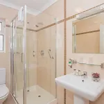 Ardree House 4*