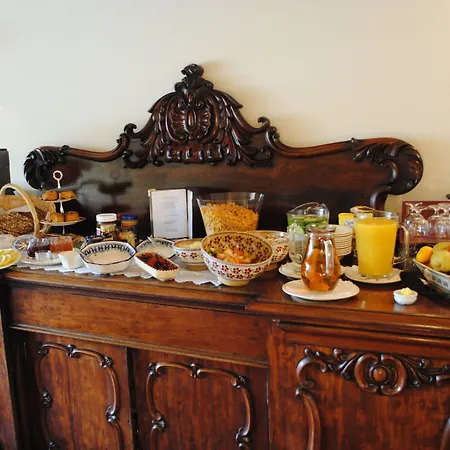 Ardree House Bed & Breakfast